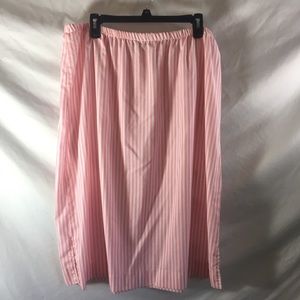 Vintage 80/90s striped skirt 22